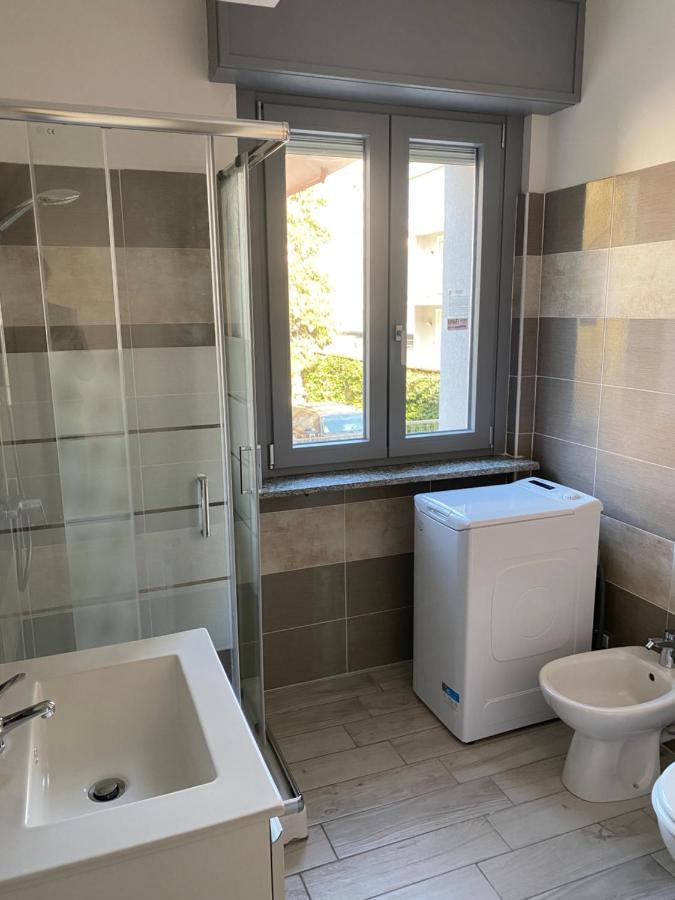 Adua Apartments Ospedale S Andrea Clinica Santa Rita Верчеллі Екстер'єр фото